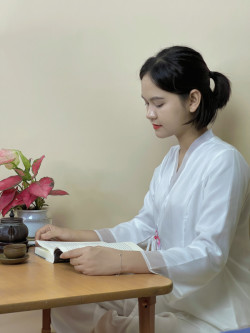 Sống Lành Trọn Bộ – Khi Đệm, Trang Phục Và Không Gian Hòa Làm Một